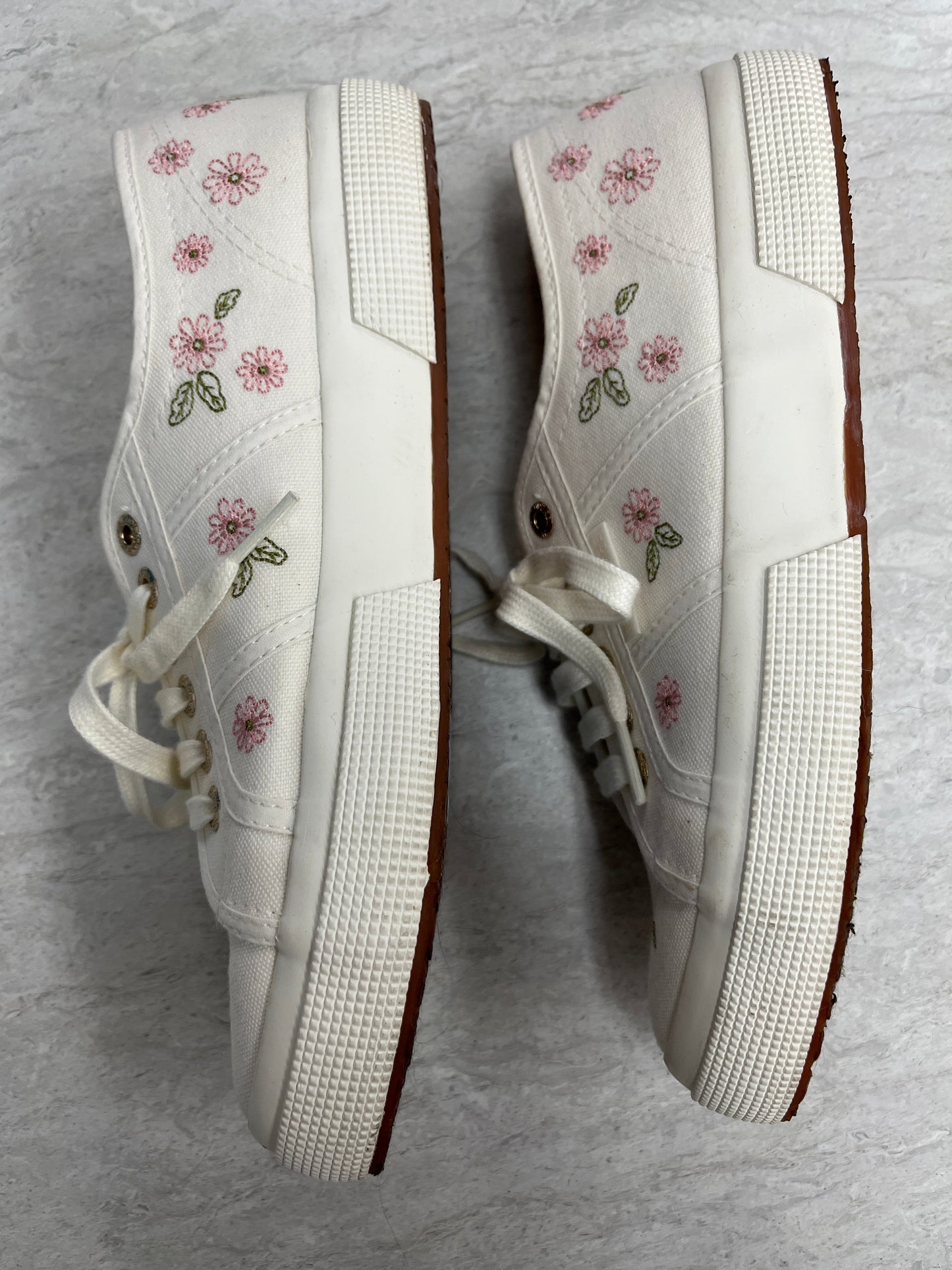 Shoes Sneakers By Superga In Floral Print, Size: 9