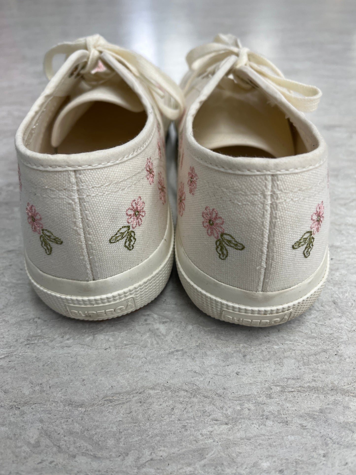 Shoes Sneakers By Superga In Floral Print, Size: 9