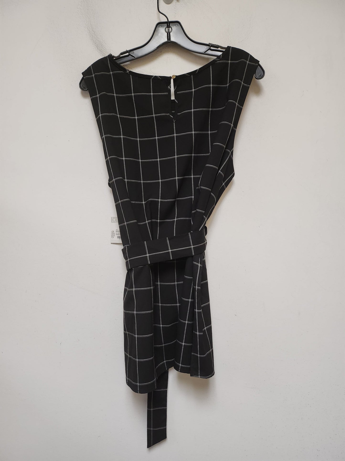 Top Sleeveless By Liz Claiborne In Black & White, Size: Xl