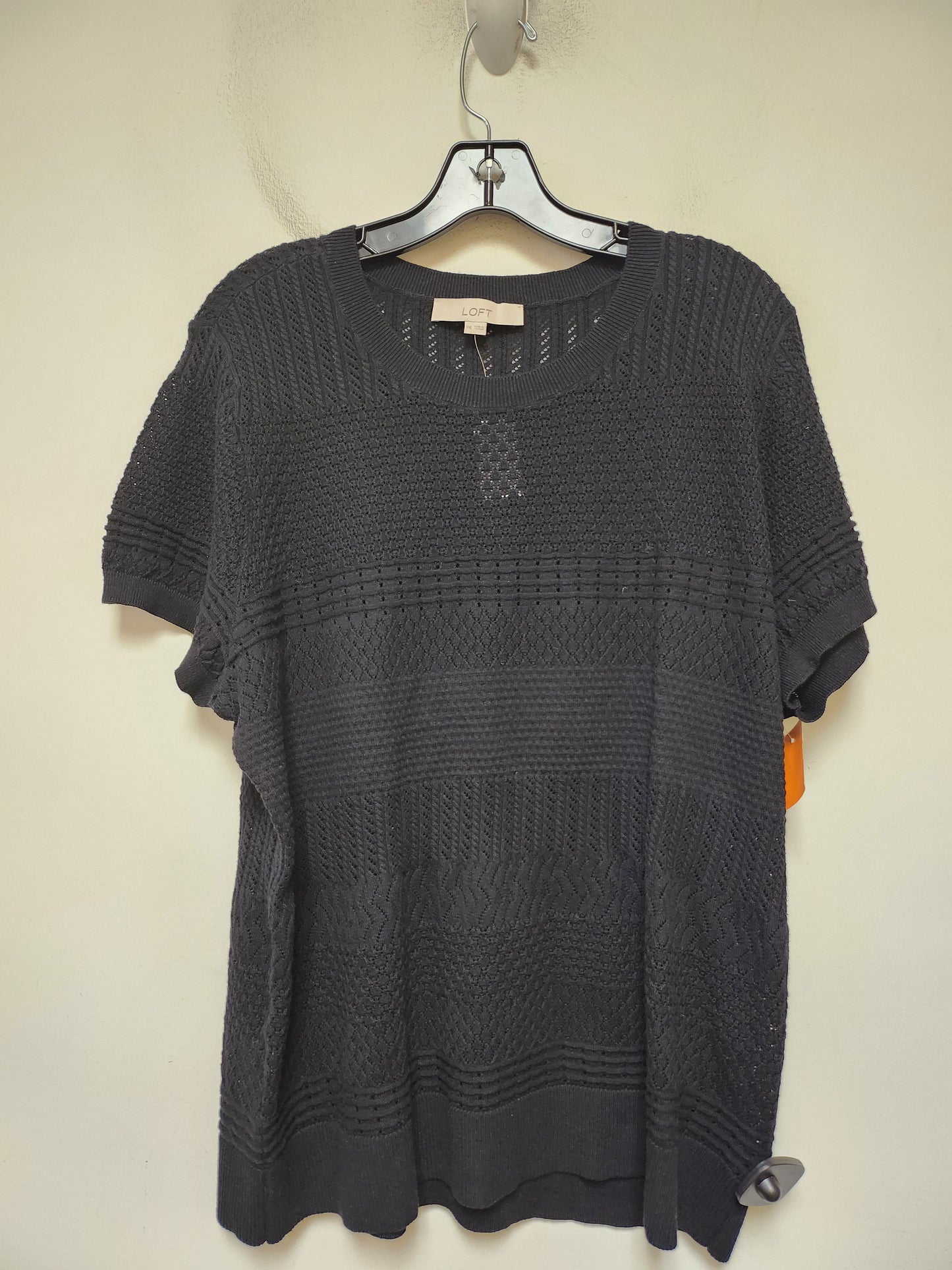 Top Short Sleeve By Loft In Black, Size: Xxl