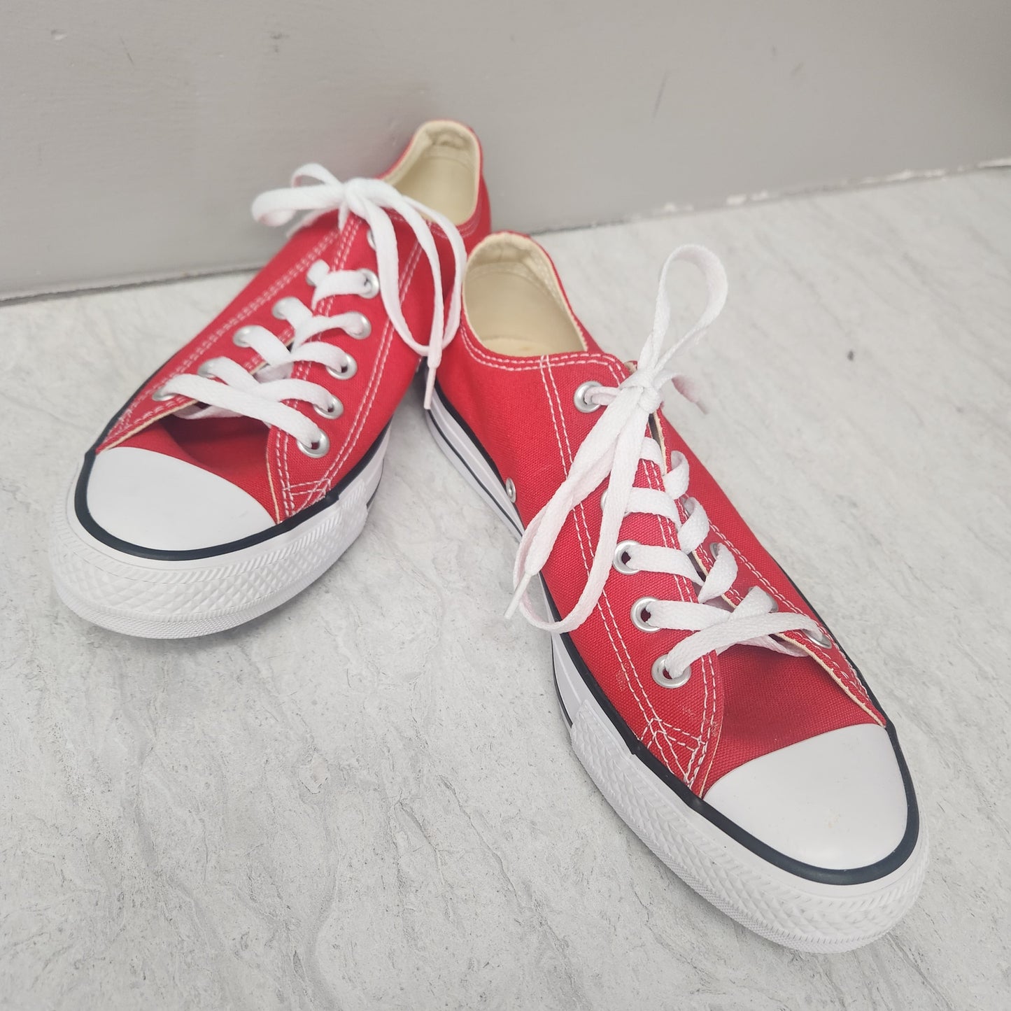 Shoes Sneakers By Converse In Red, Size: 8