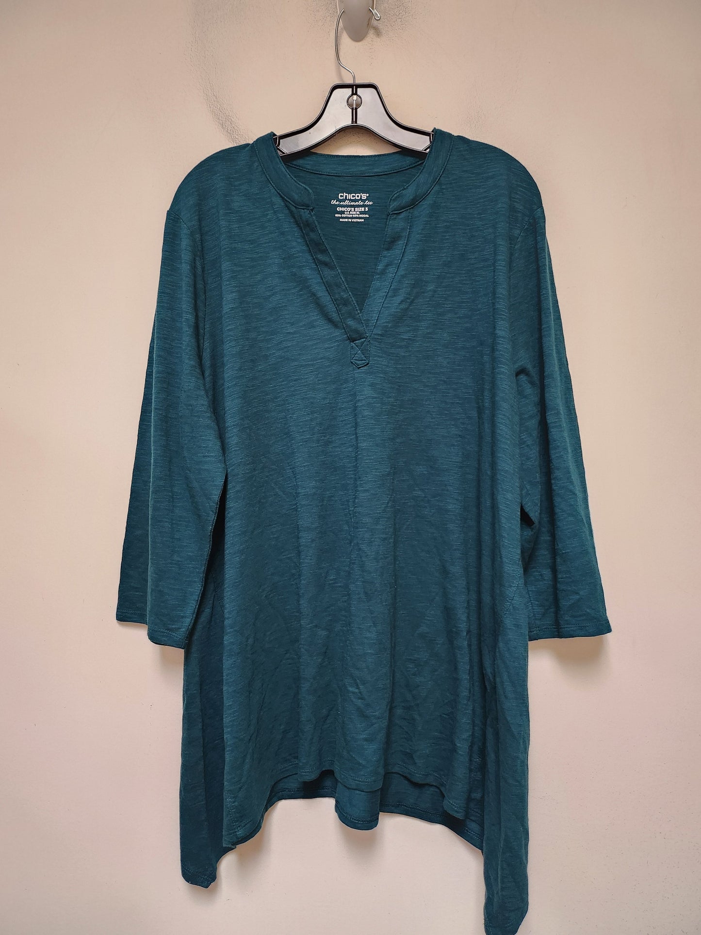 Top Short Sleeve Basic By Chicos In Green, Size: Xl