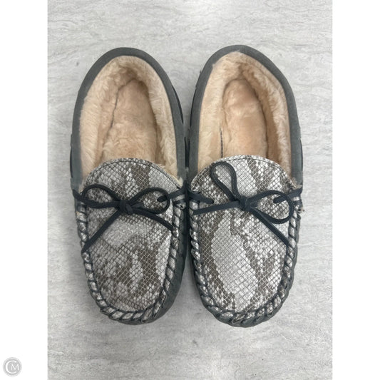 Shoes Flats By Lamo In Snakeskin Print, Size: 7