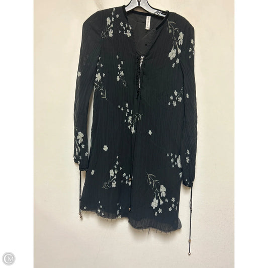 Dress Casual Short By Clothes Mentor In Black, Size: S