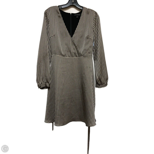 Dress Casual Short By Banana Republic In Black & Tan, Size: S