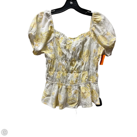 Top Short Sleeve By Monteau In Cream & Yellow, Size: M