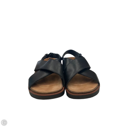 Sandals Flats By Clarks In Black & Tan, Size: 10.5