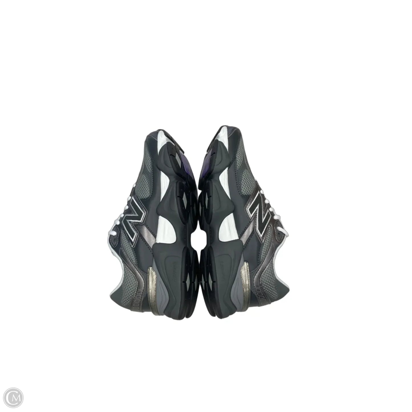 Shoes Athletic By New Balance In Grey & White, Size: 6.5