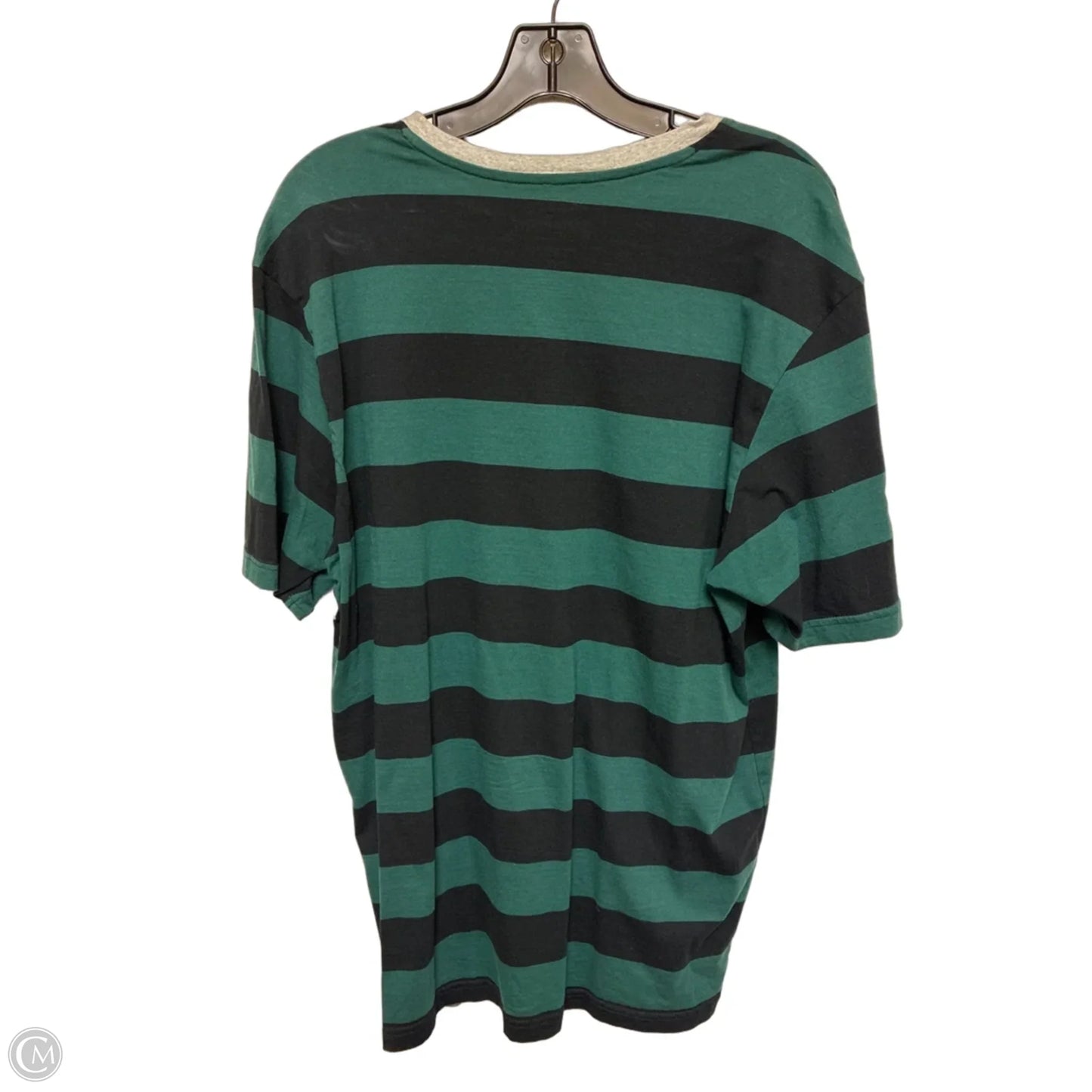 Top Short Sleeve Basic By Clothes Mentor In Black & Green, Size: Xl