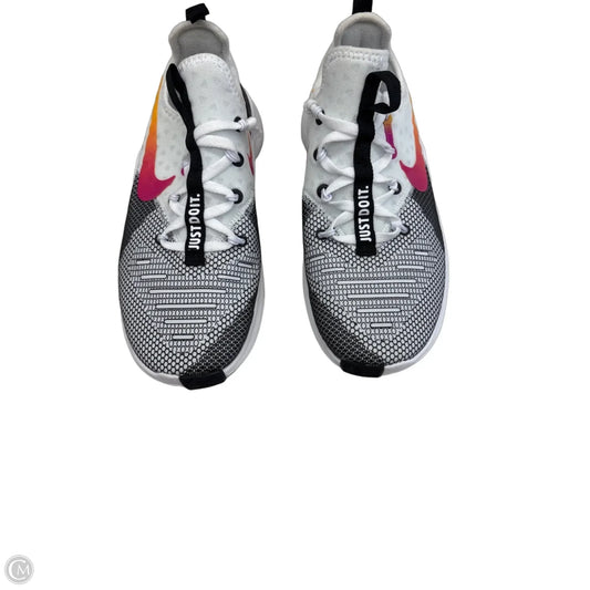 Shoes Athletic By Nike In Black & White, Size: 6.5