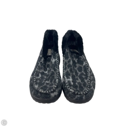 Boots Ankle Flats By Hey Dude In Animal Print, Size: 9