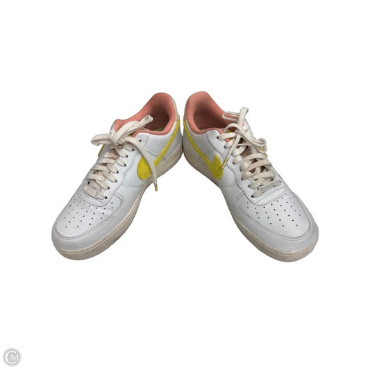 Shoes Sneakers By Nike In White & Yellow, Size: 9.5