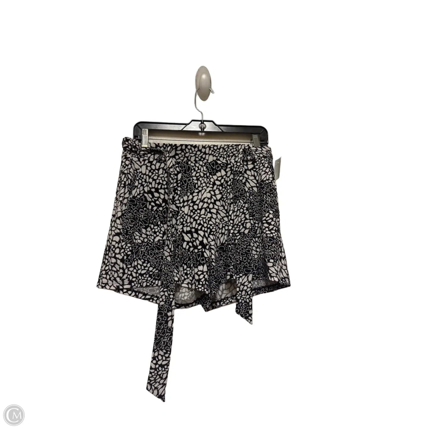 Shorts Set By White House Black Market In Black & White, Size: 4