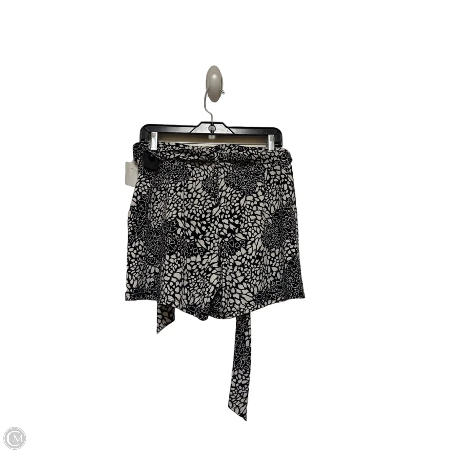 Shorts Set By White House Black Market In Black & White, Size: 4