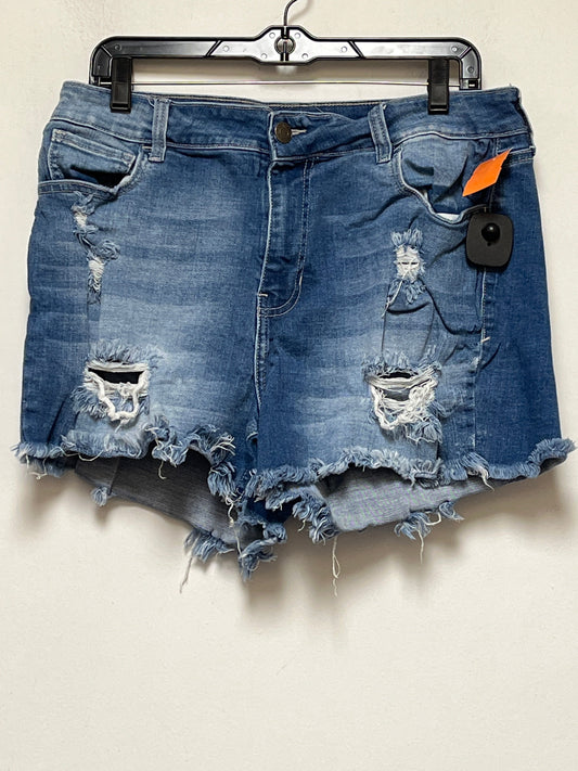 Shorts By Clothes Mentor  Size: 14