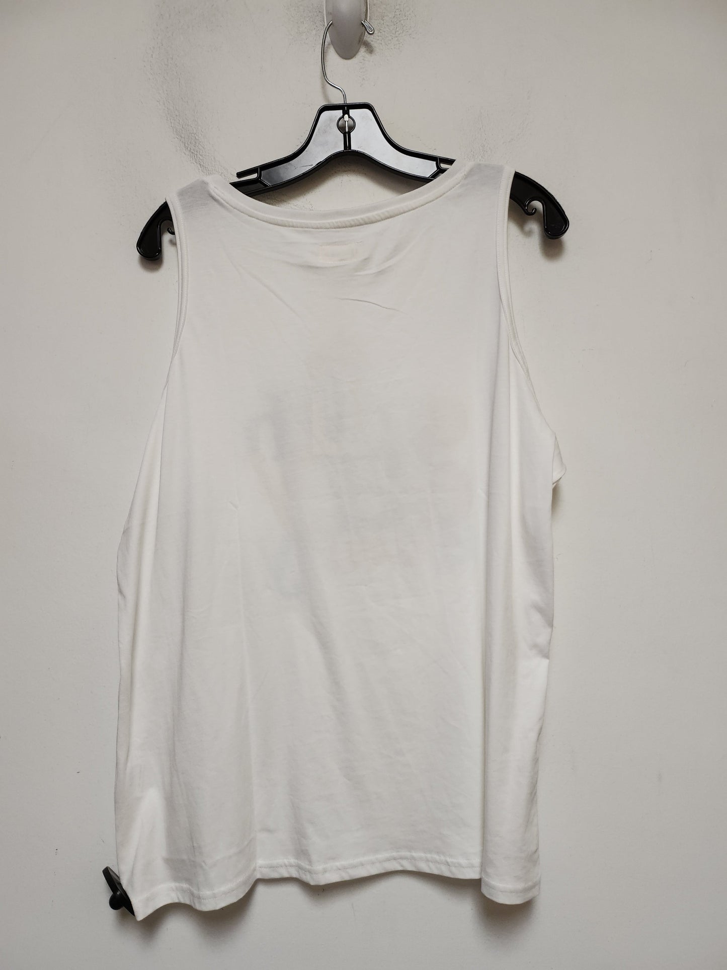 White Top Sleeveless Basic Clothes Mentor, Size Xl