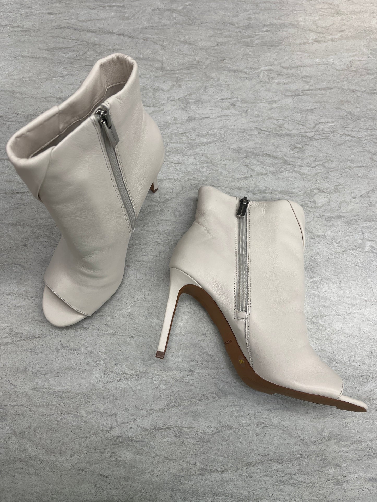 Cream Boots Ankle Heels Vince Camuto, Size 7.5