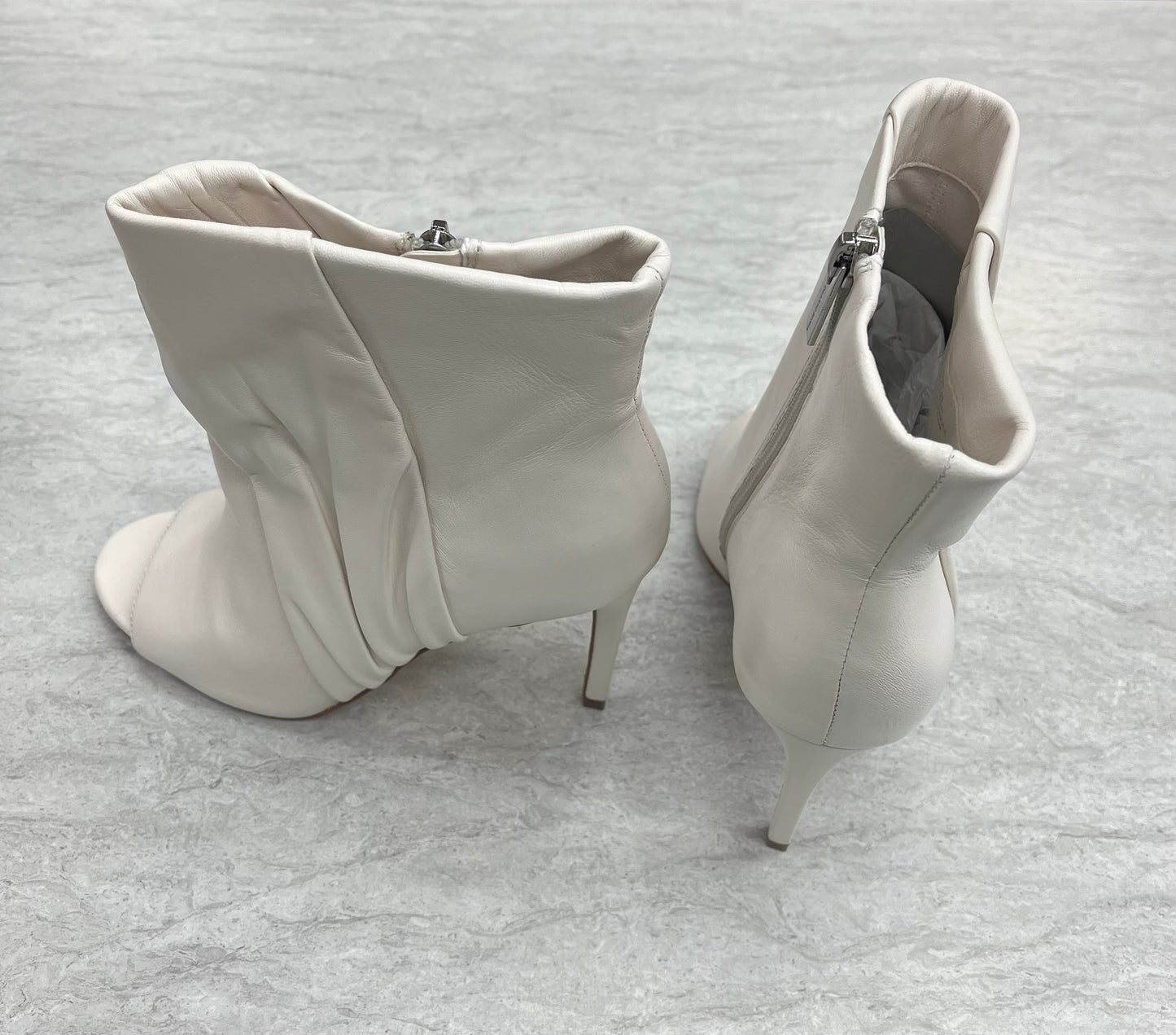 Cream Boots Ankle Heels Vince Camuto, Size 7.5