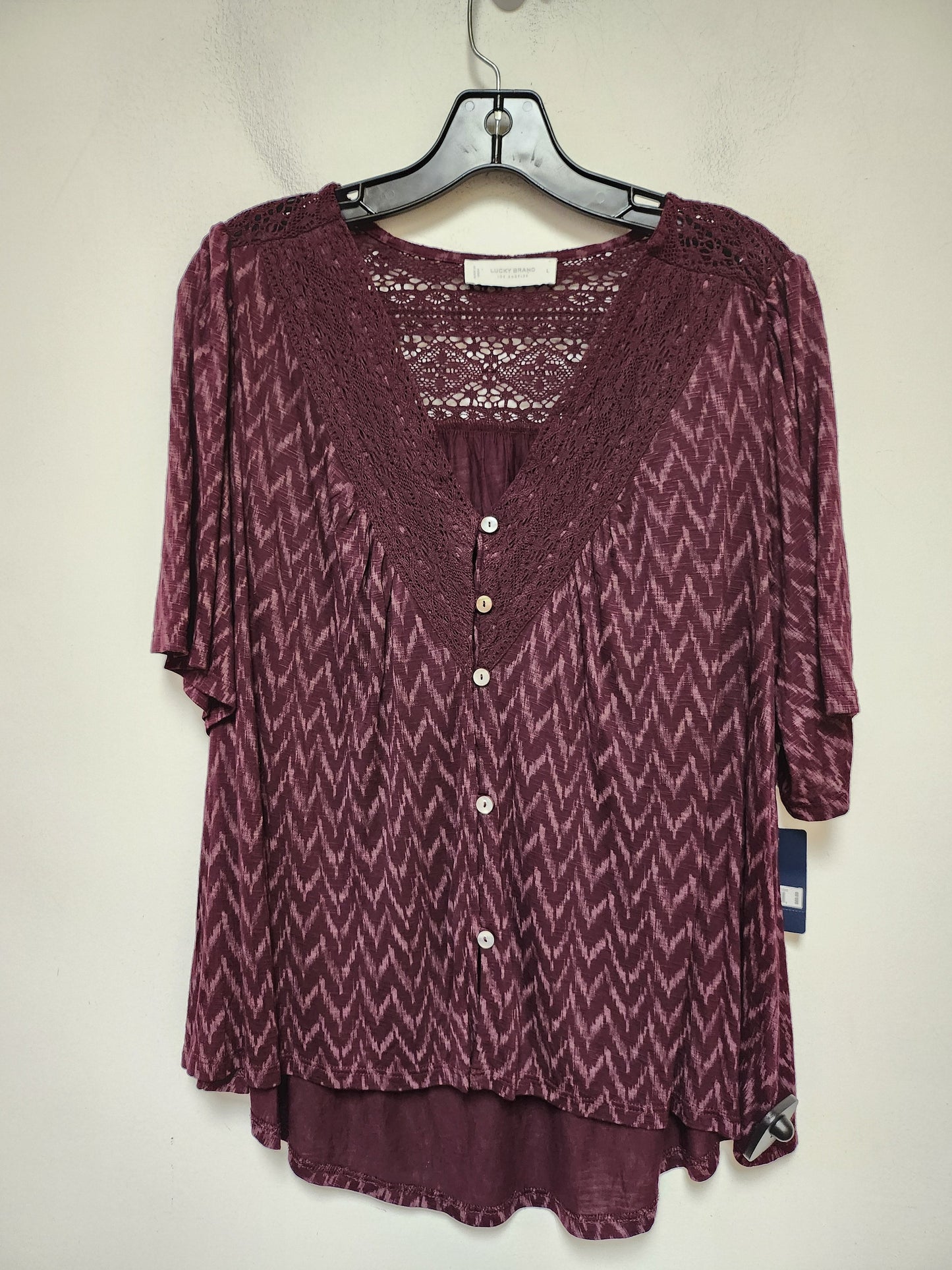 Top Short Sleeve By Lucky Brand In Purple, Size: L