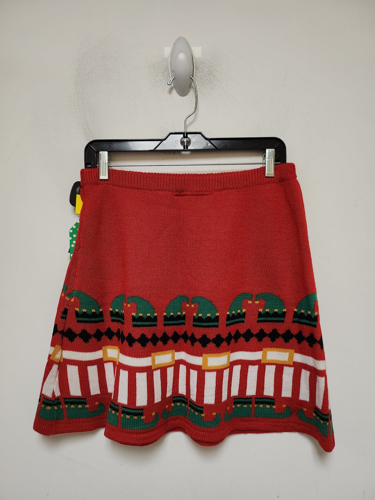 Skirt Mini & Short By Derek Heart In Green & Red, Size: 12