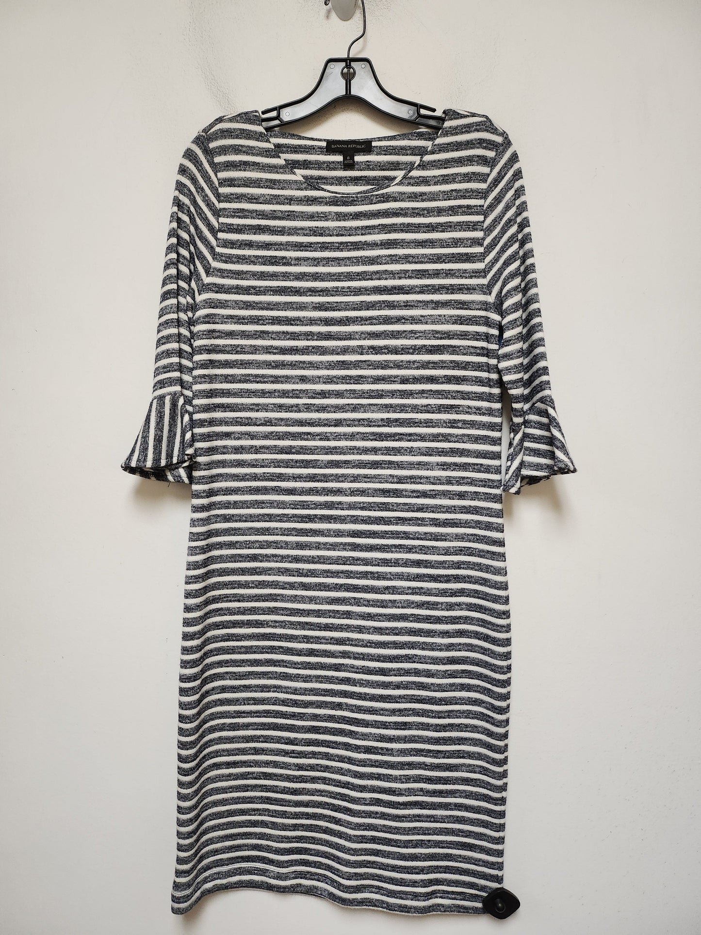 Dress Casual Midi By Banana Republic In Striped Pattern, Size: M