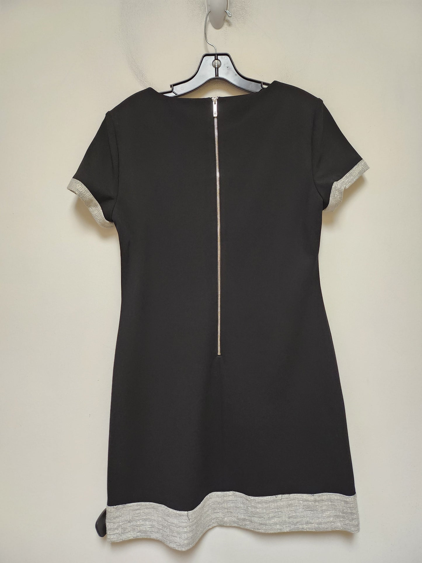 Dress Casual Midi By Tommy Hilfiger In Black & Grey, Size: M