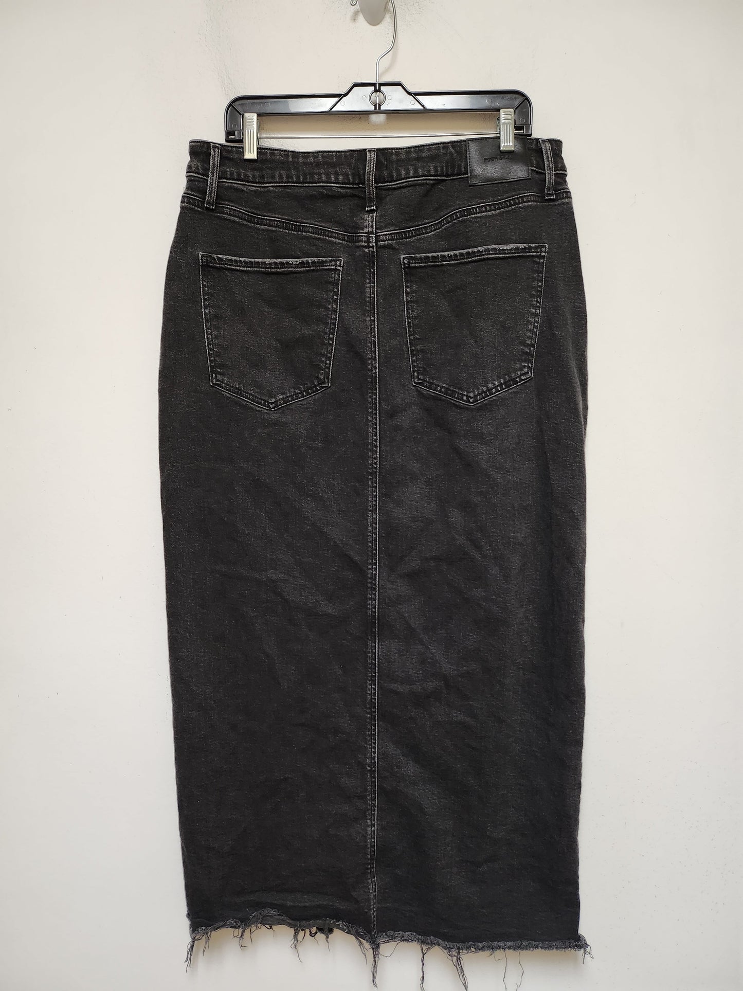 Skirt Maxi By Express In Black Denim, Size: 14