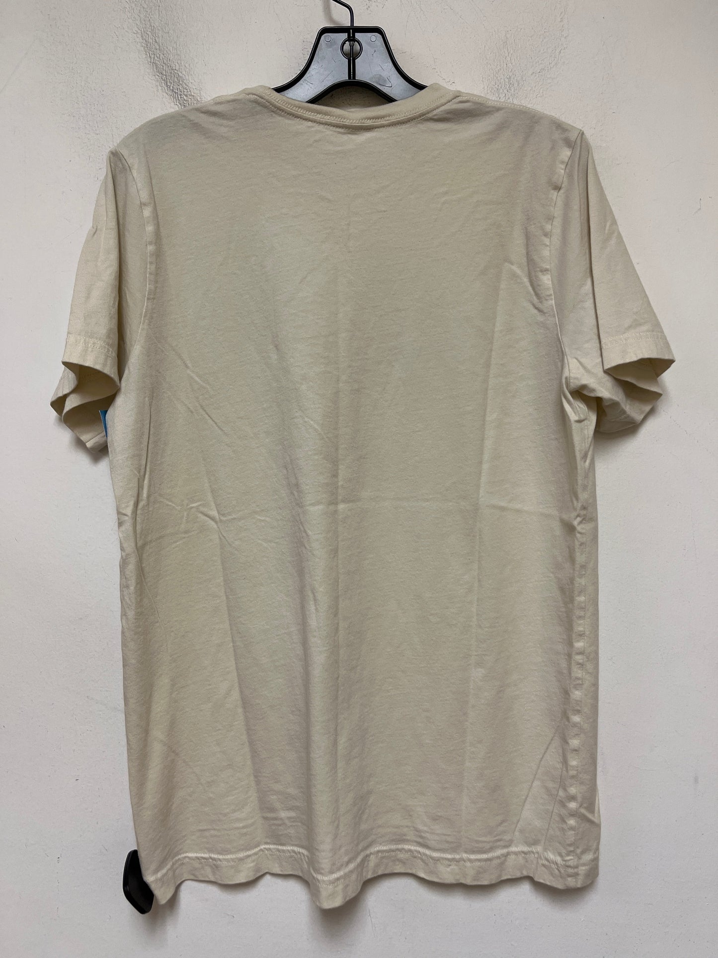 Top Short Sleeve Basic By Clothes Mentor In Tan, Size: M