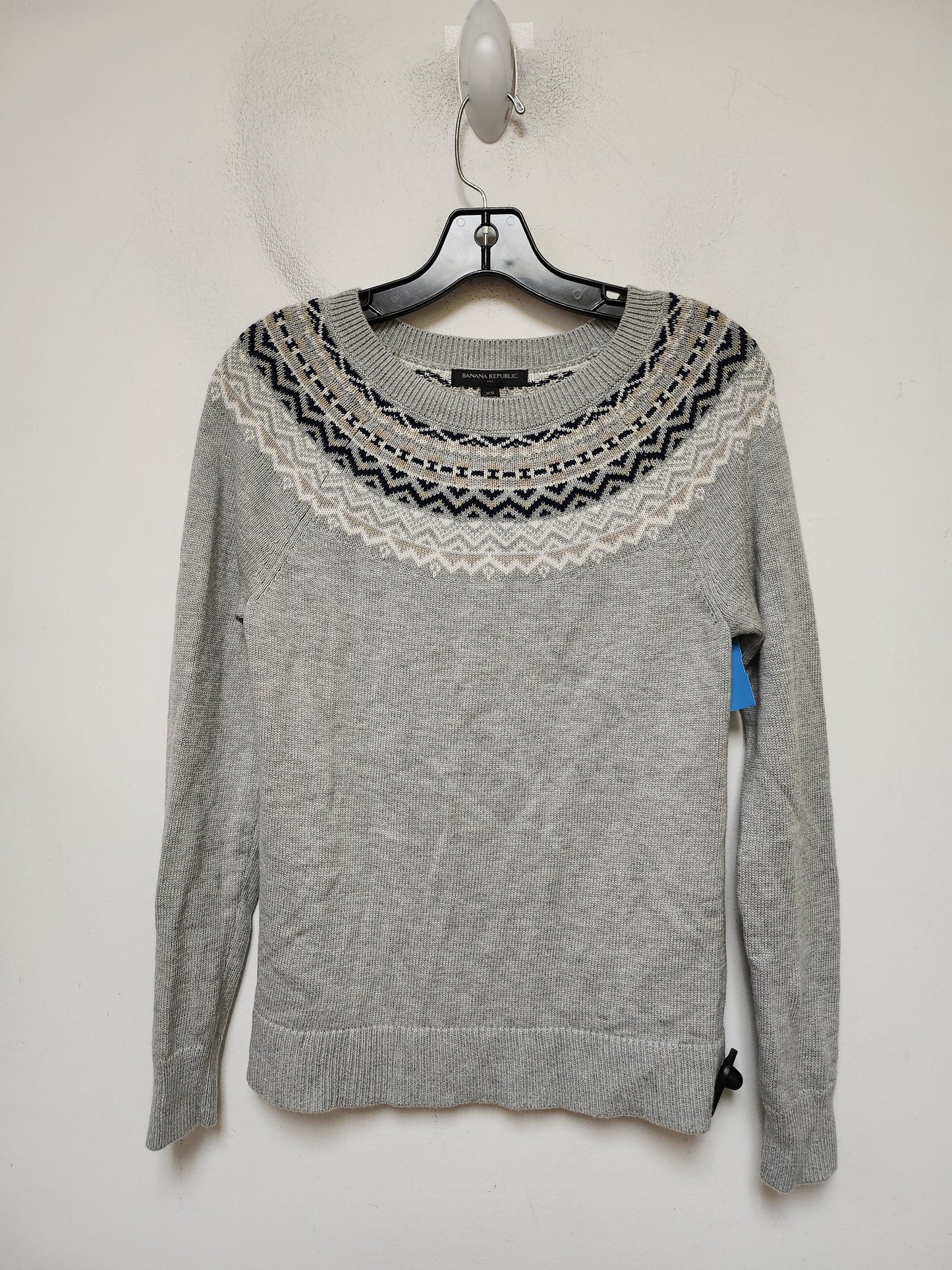 Sweater By Banana Republic In Grey, Size: Xs