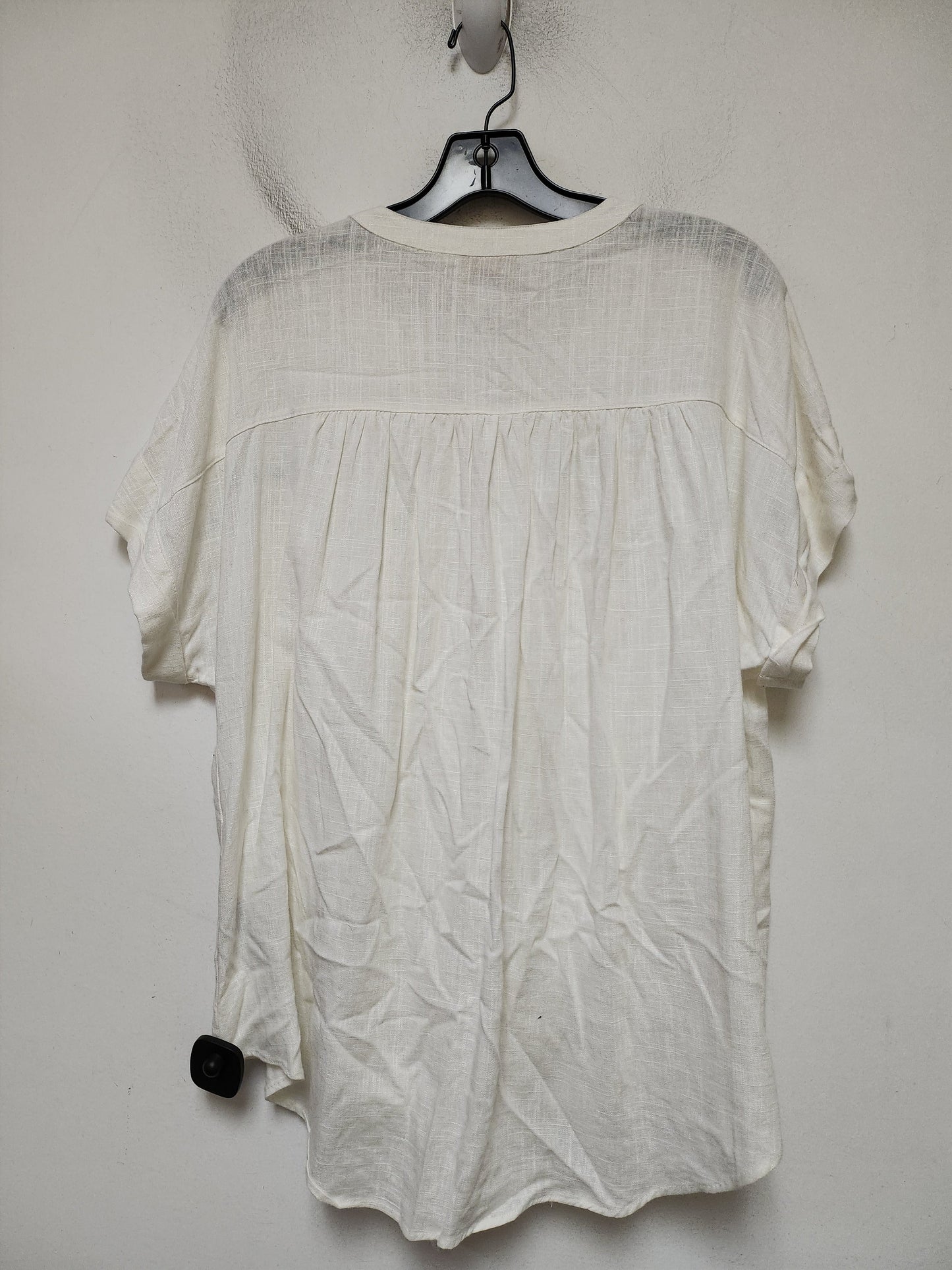 Top Short Sleeve By Ruby Rd In Cream, Size: 2x