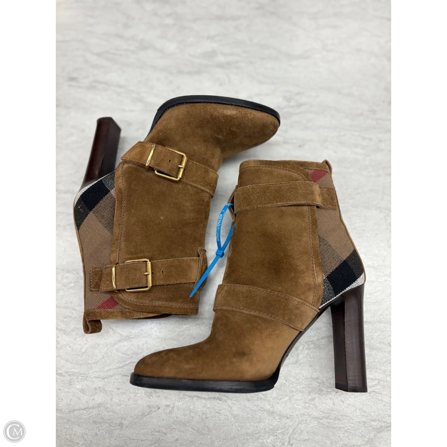 Boots Luxury Designer By Burberry In Brown, Size: 8.5