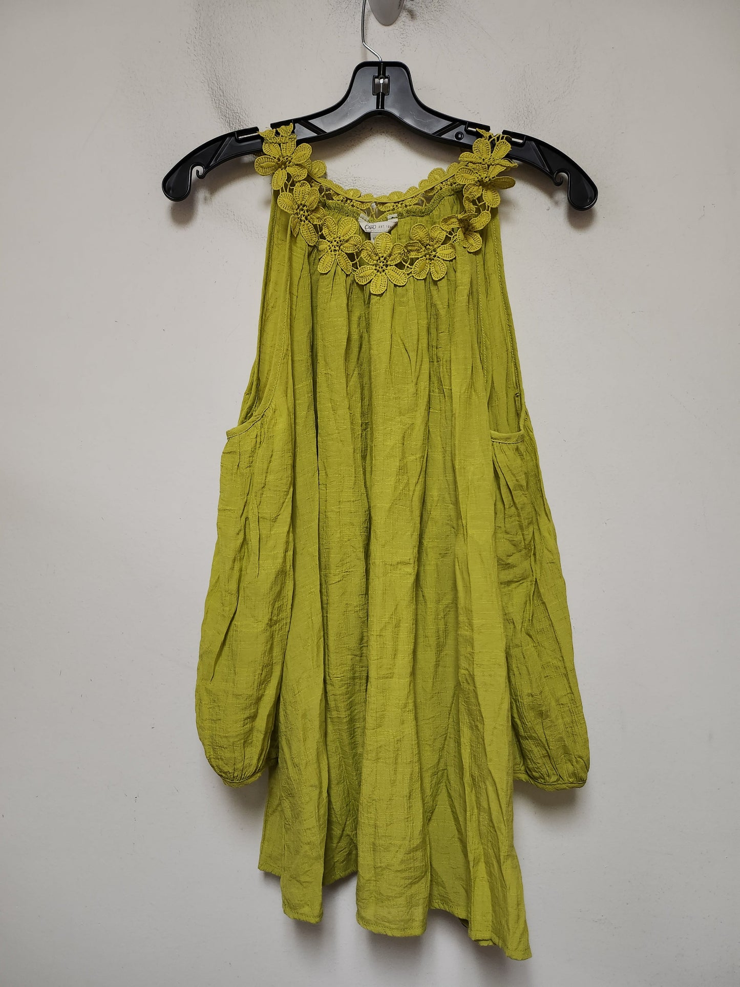 Top Short Sleeve By Cato In Green, Size: 2x