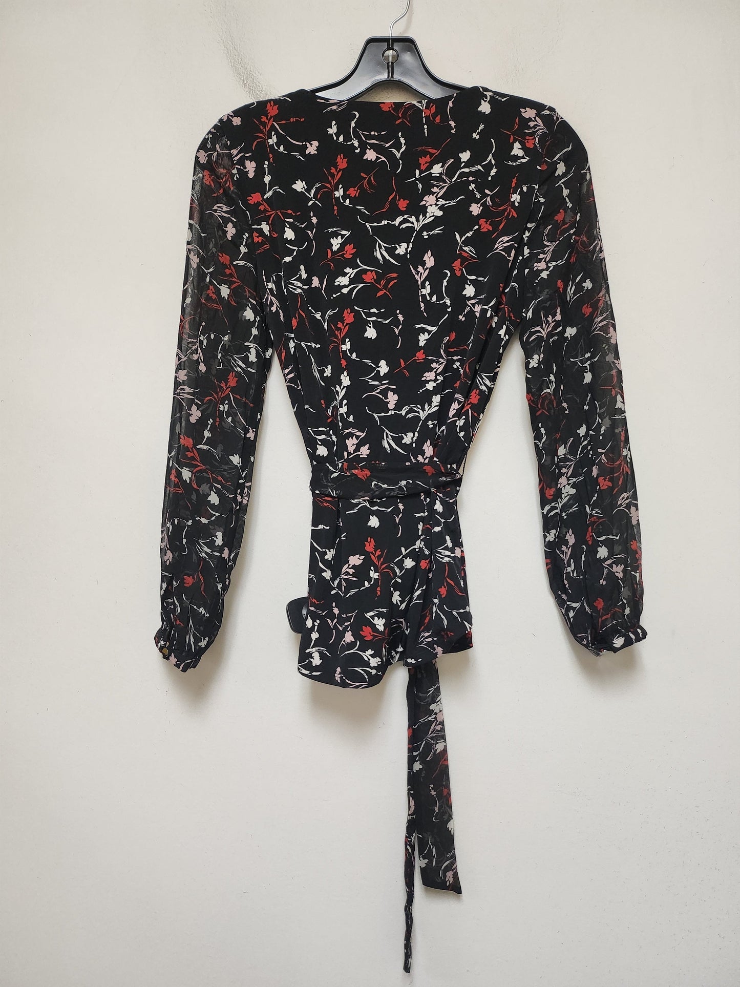 Top Long Sleeve By White House Black Market In Floral Print, Size: Xs