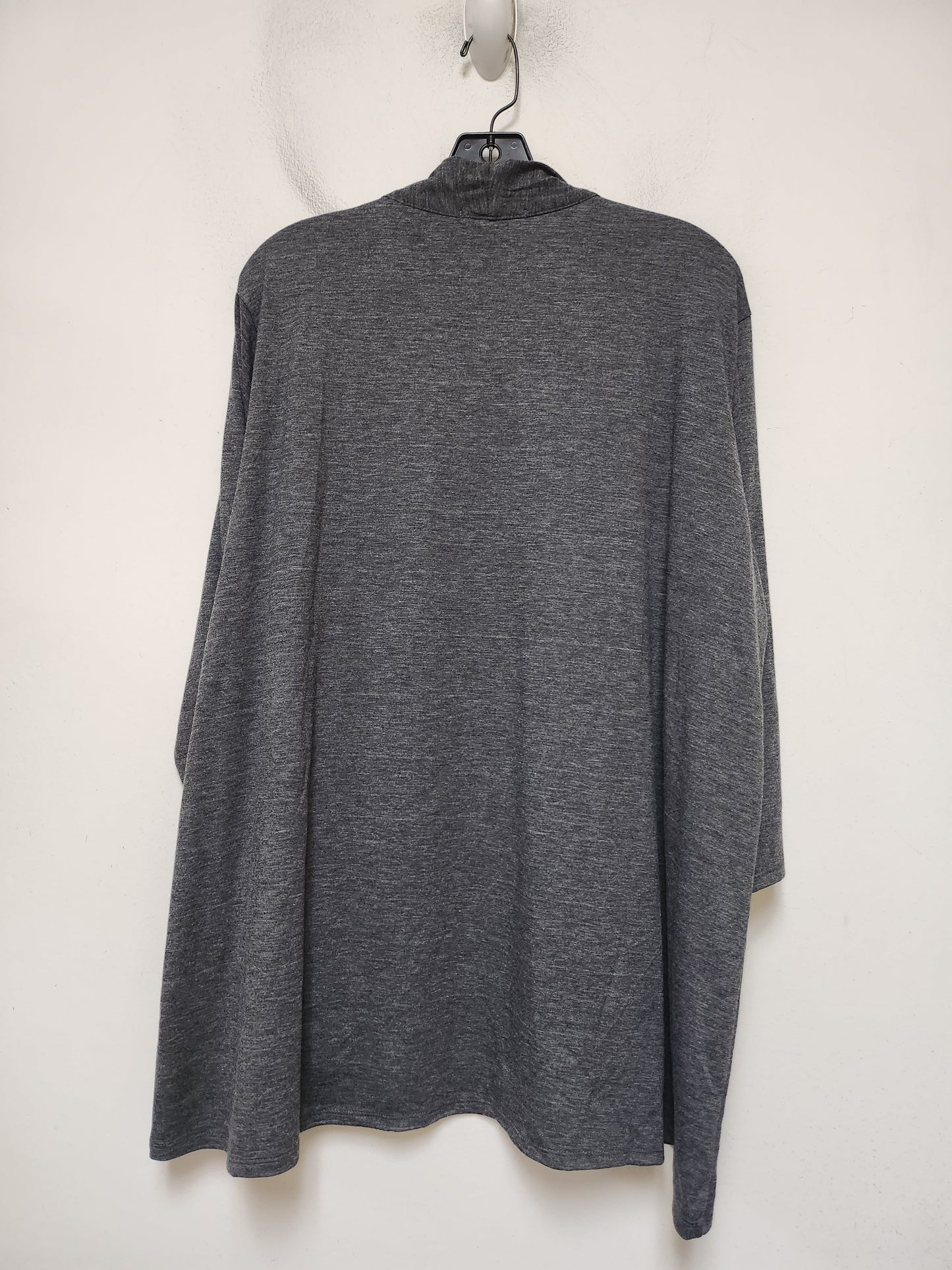 Top Short Sleeve By Notations In Grey, Size: 3x