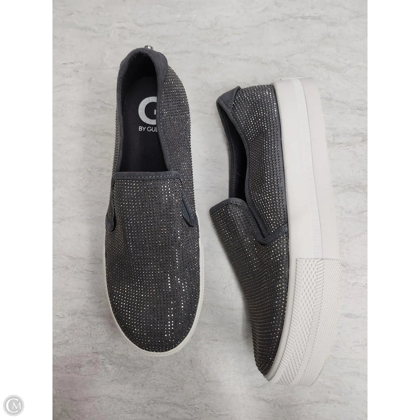 Shoes Flats By Guess In Grey, Size: 11