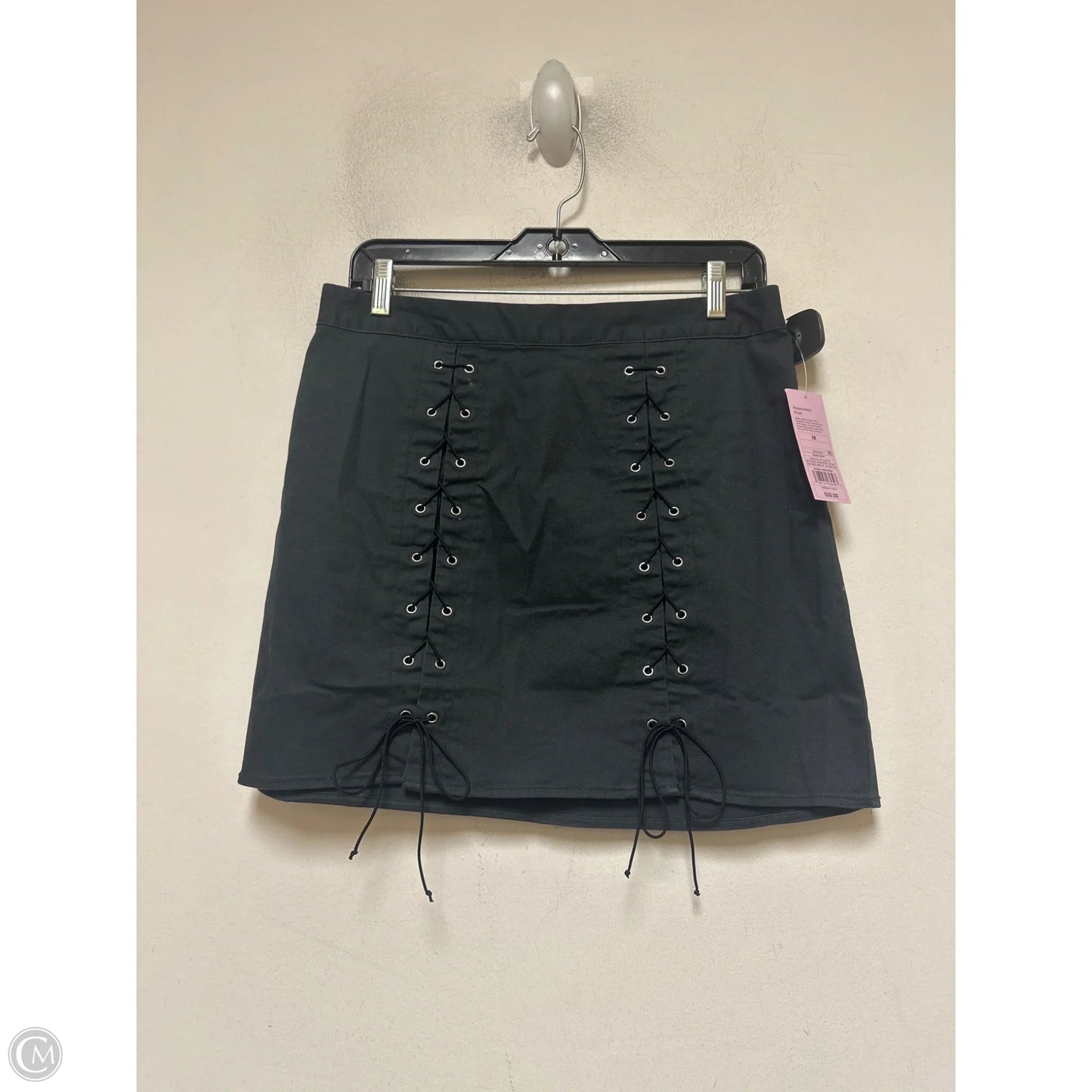 Skirt Mini & Short By Wild Fable In Grey, Size: 10