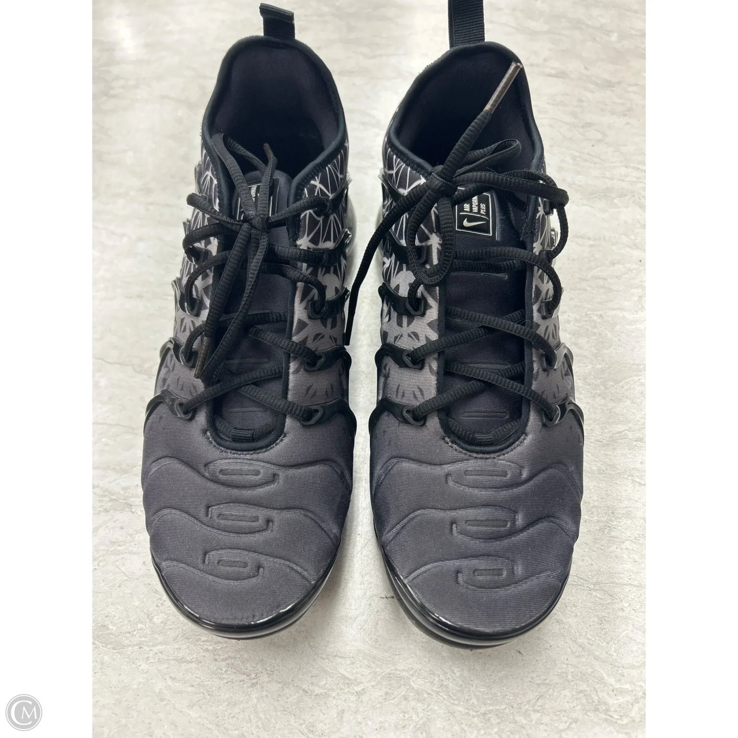 Shoes Athletic By Nike In Black & Grey, Size: 10.5