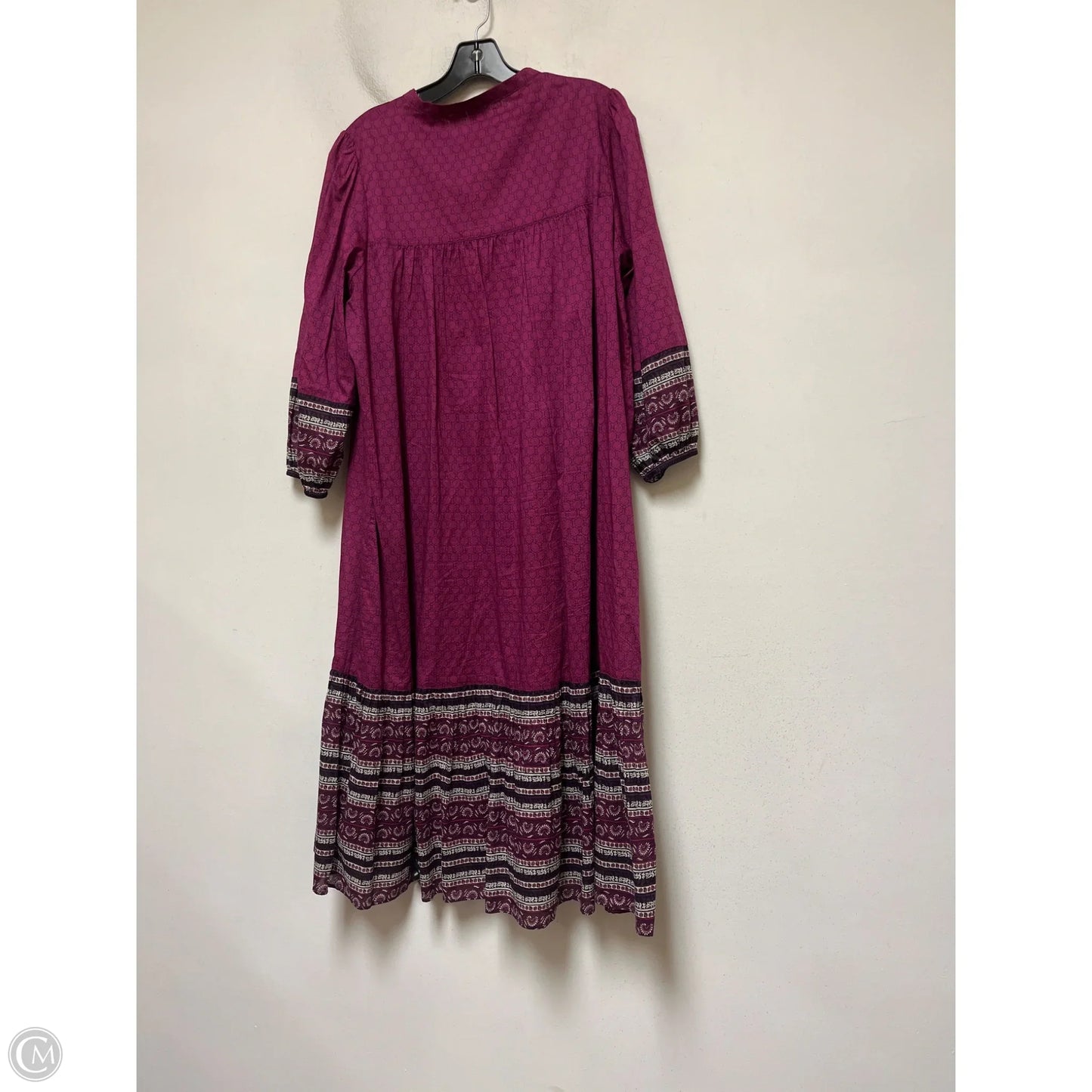 Dress Casual Midi By Uniqlo In Purple, Size: M