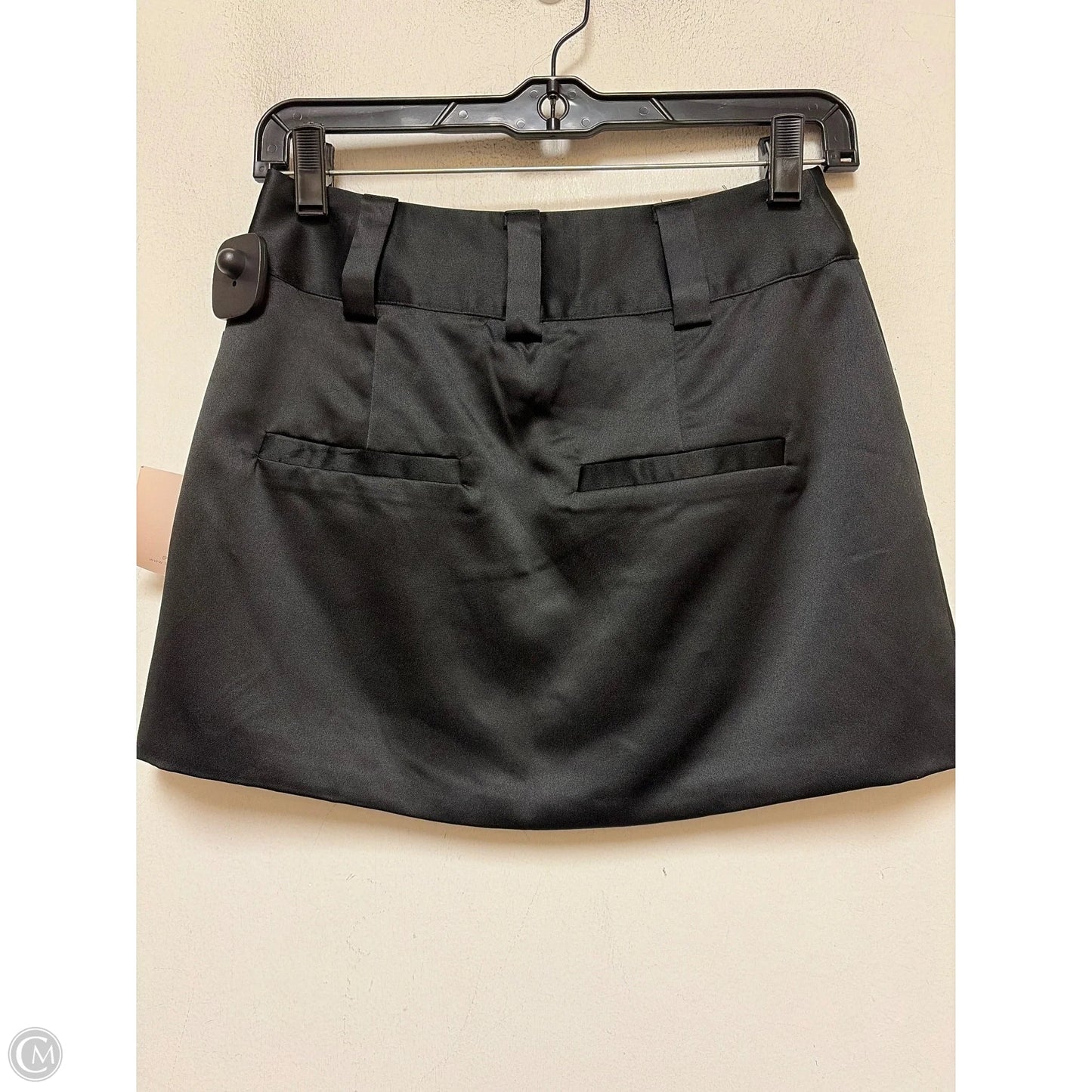 Skirt Mini & Short By Superdown In Black, Size: 2