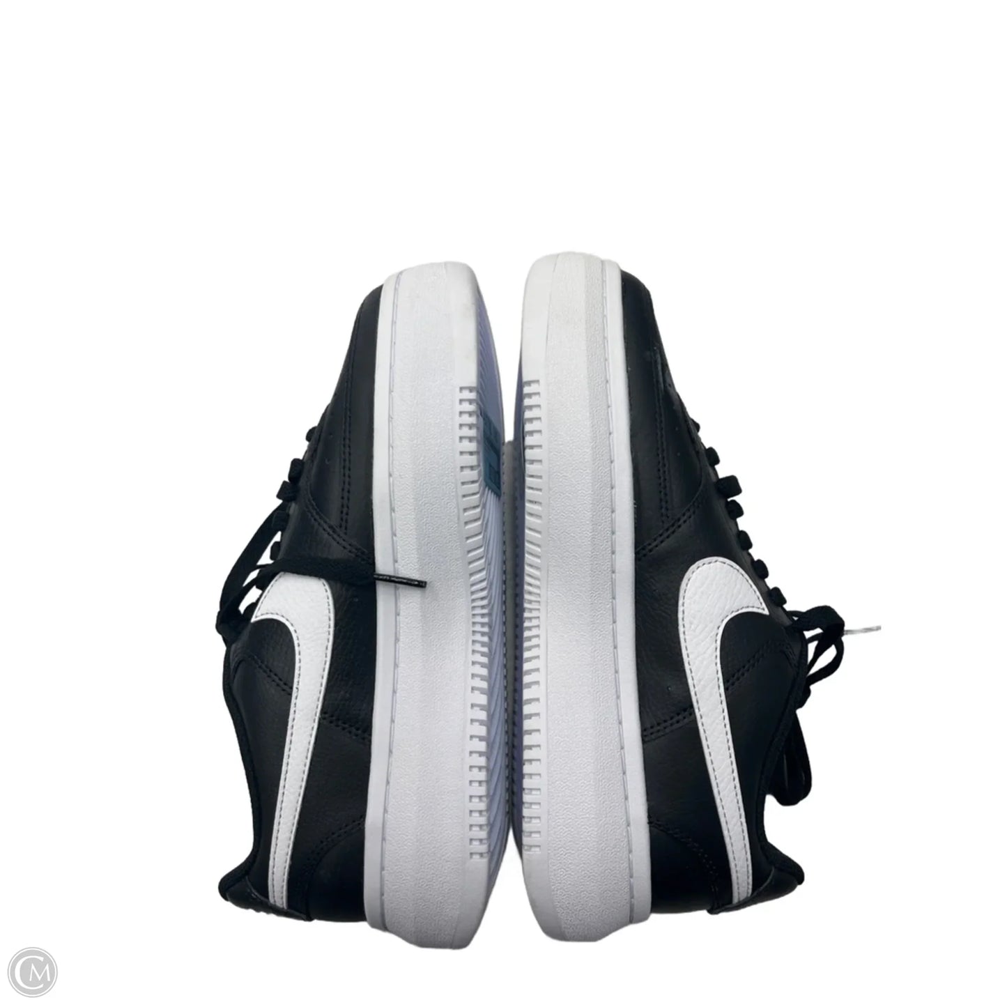 Shoes Sneakers By Nike In Black & White, Size: 9