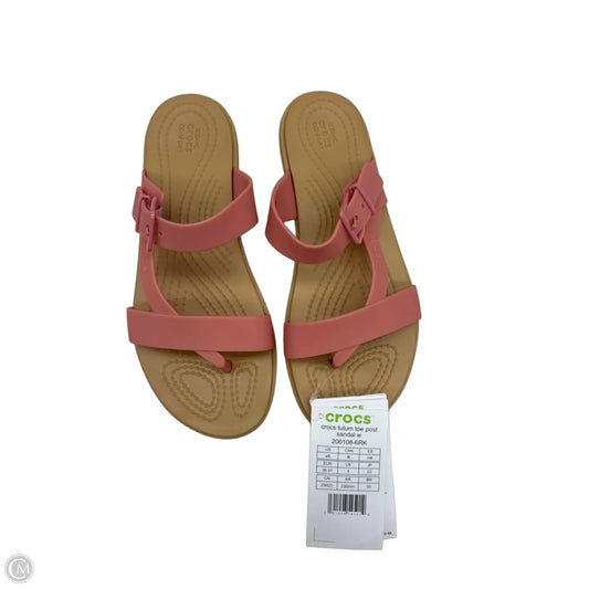 Sandals Flats By Crocs In Pink & Tan, Size: 6