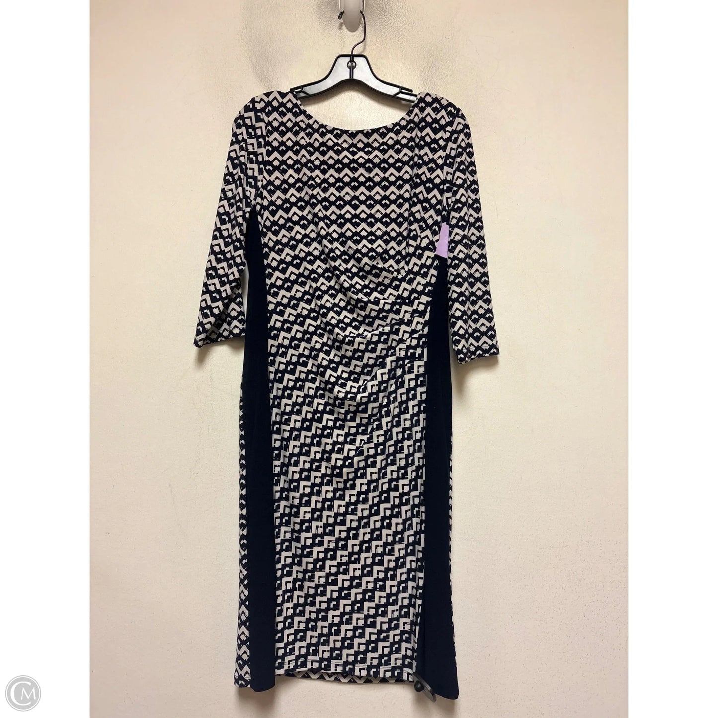Dress Casual Short By Lauren By Ralph Lauren In Blue & White, Size: L