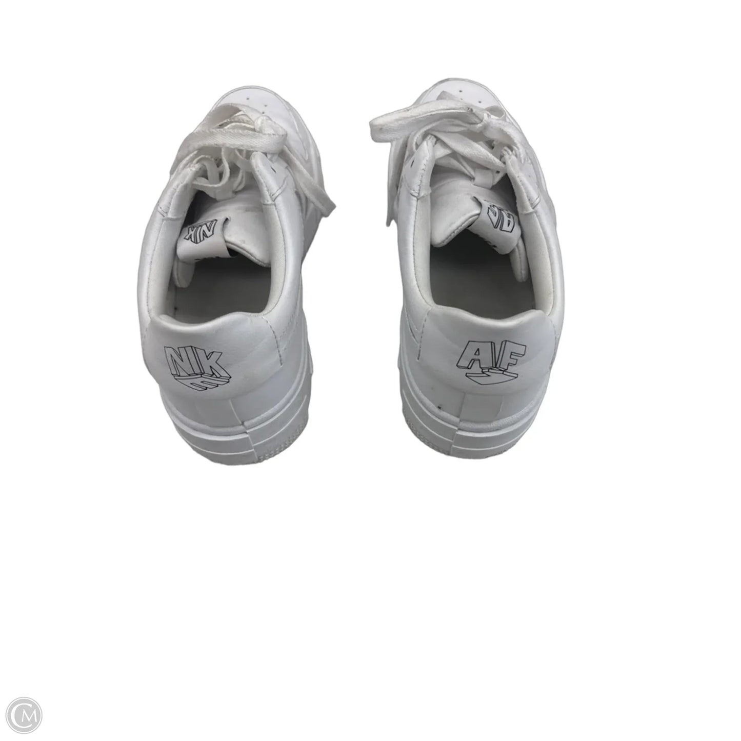 Shoes Sneakers By Nike In White, Size: 7.5