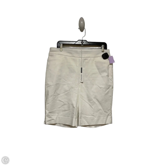 Shorts By Chicos In White, Size: 10