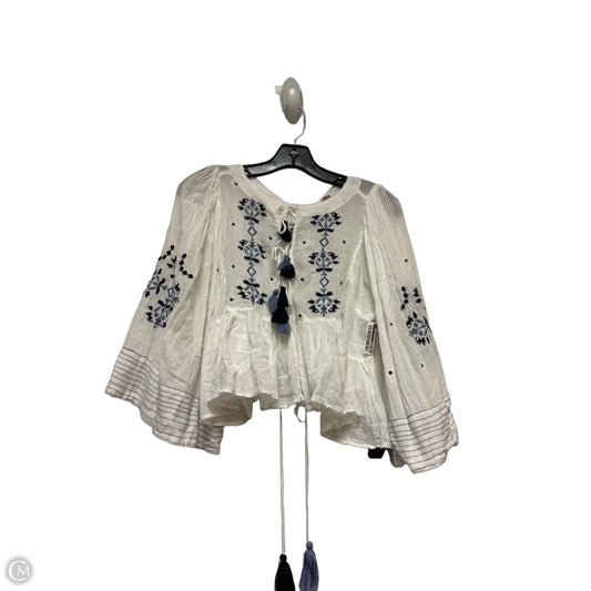 Top Short Sleeve By Free People In Blue & White, Size: Xs