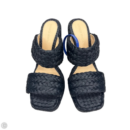 Sandals Luxury Designer By Bottega Veneta In Black, Size: 9