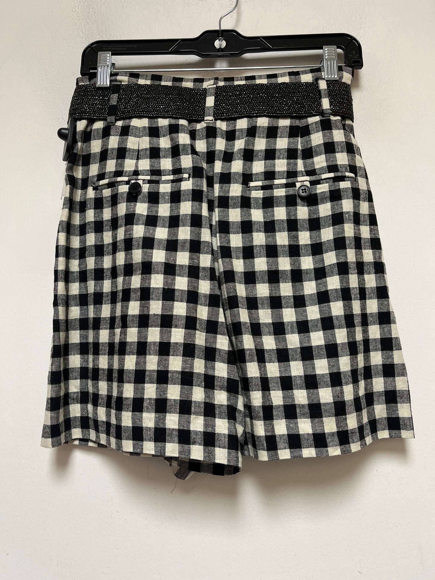 Plaid Pattern Shorts Zara, Size 4