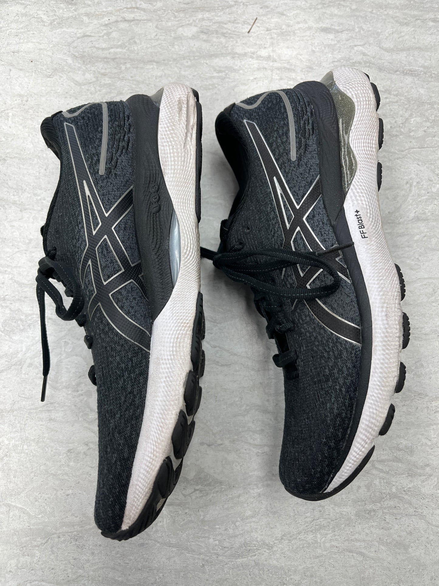 Shoes Athletic By Asics In Black, Size: 8