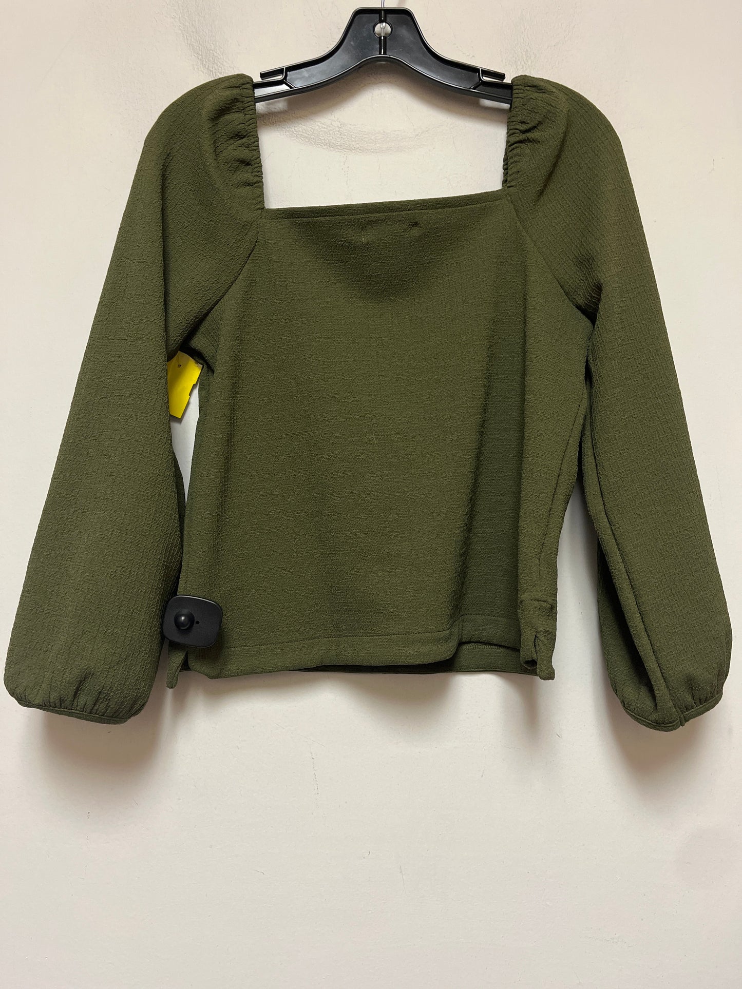 Top Long Sleeve By Madewell In Green, Size: Xs