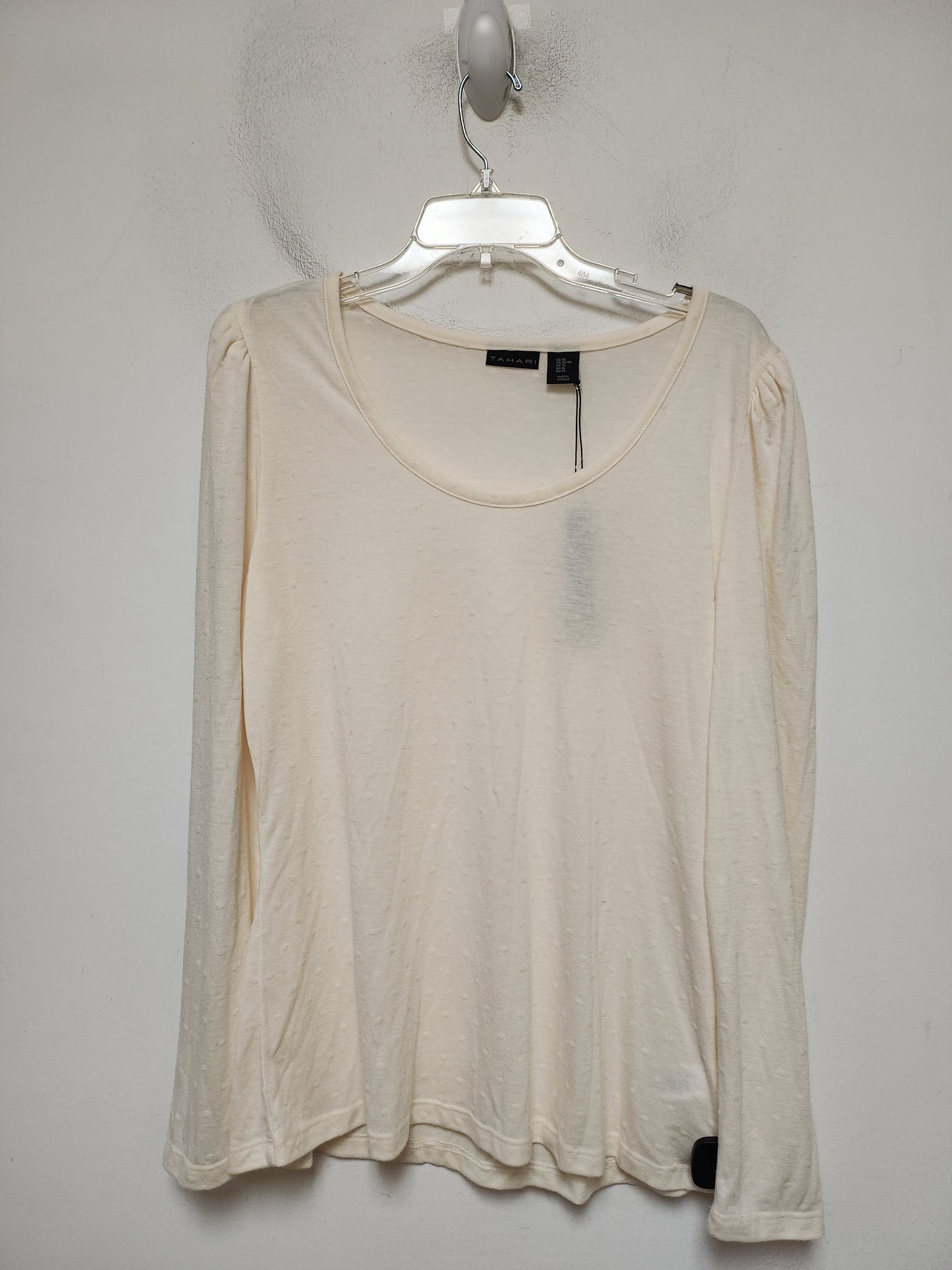 Top Long Sleeve Basic By Tahari By Arthur Levine In Cream, Size: Xl